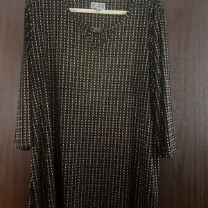 JM Collection Black Tunic with Gold Dot Grid